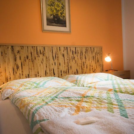 Herbenka Hotel Hustopeče Eksteriør billede