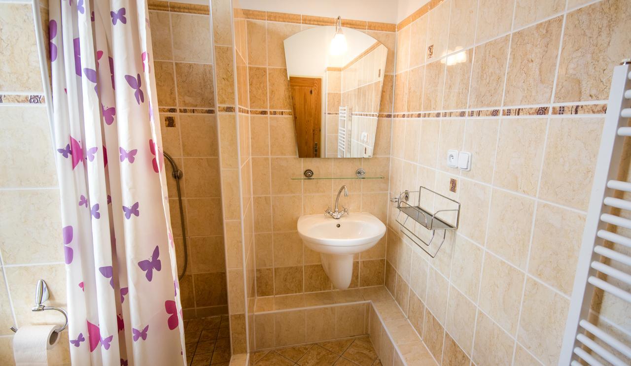 Herbenka Hotel Hustopeče Eksteriør billede